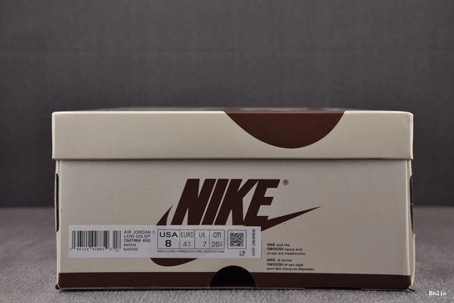 Bmlin Shoes DM7866-600 x Travis 1 Scott AJ SP OG Low 0720